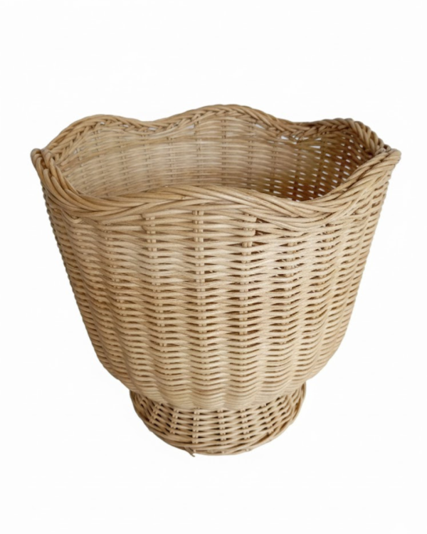 Custom Rattan Flower Pots: Your Trusted B2B Distributor in Indonesia